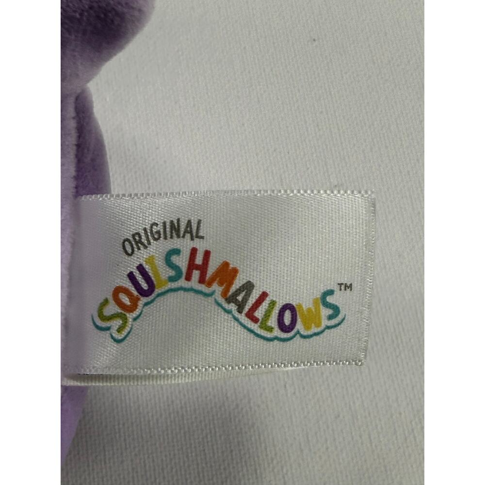 Squishmallows Svenja Christmas Wreath Axolotl Plush NWT 4.5 Inch - Picture 7 of 9